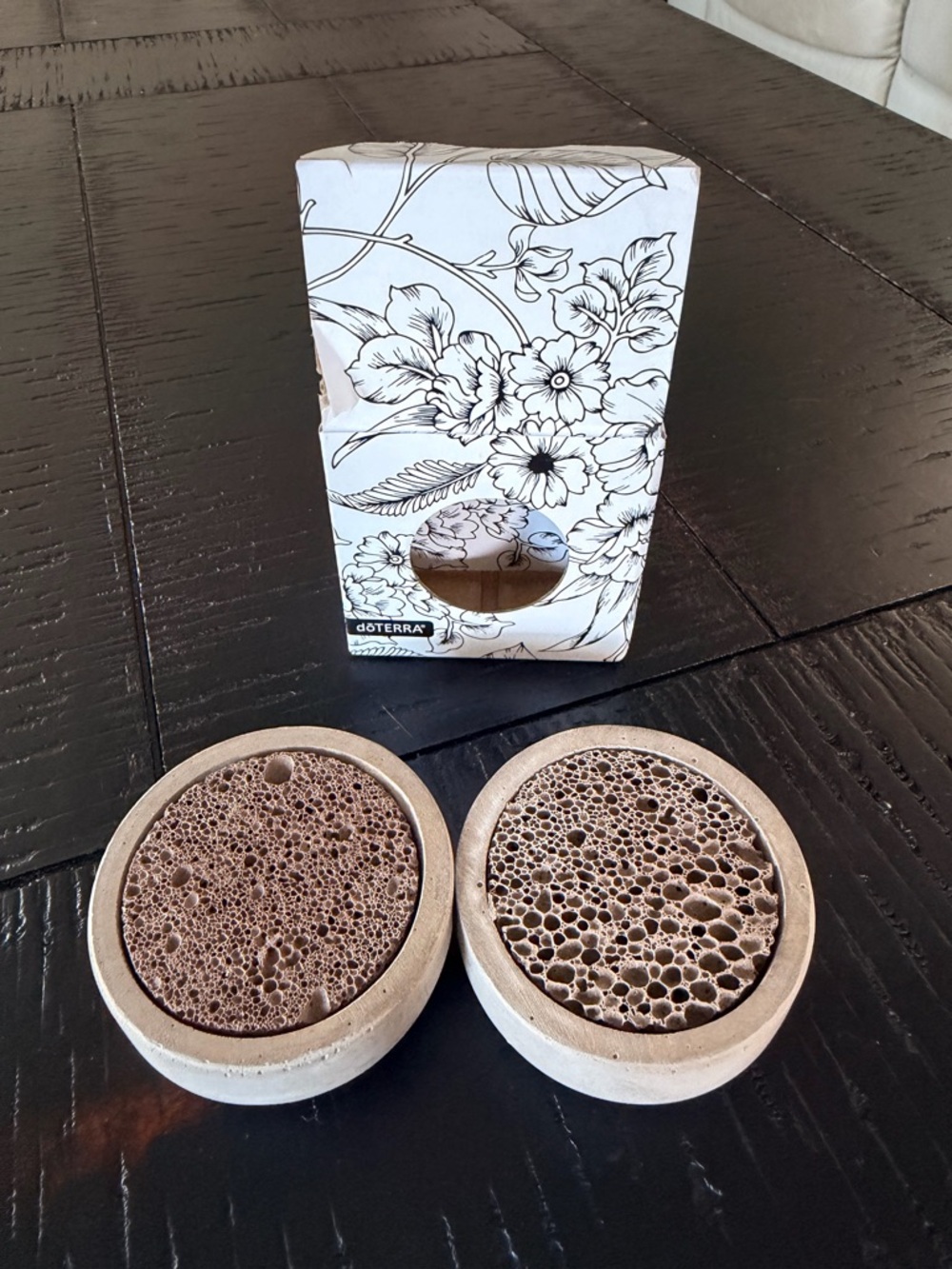 Doterra Concrete Lava Rock Diffuser Set - Rare Find!